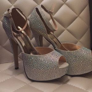 Eye Candies Crystal peep toe platform pumps